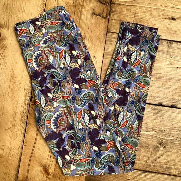 LuLaRoe Pants - LuLaRoe | Paisley OS Leggings